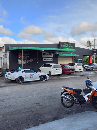 RS Racing Motorsports Center