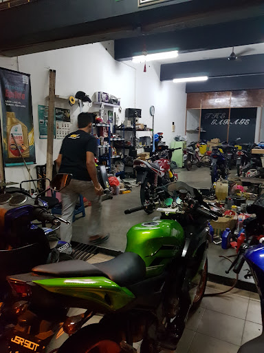 YP MOTOR GARAGE