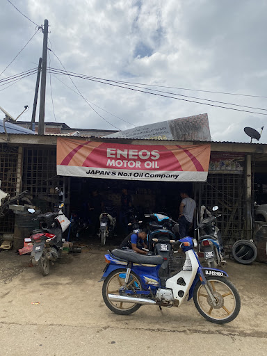 Chet Maju Motor Chet Maju Motor
