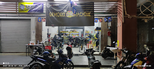 GemoXXX Machine Garage GemoXXX Machine Garage