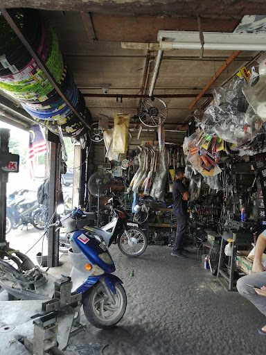 Soon Lian Bentong Motor