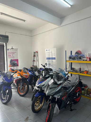 FIRST MOTOR TRADING (M) SDN. BHD. FIRST MOTOR TRADING (M) SDN. BHD.