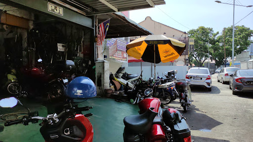 Bulldog Kuan Motor Bulldog Kuan Motor