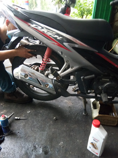 Hen Hwat Motor Hen Hwat Motor