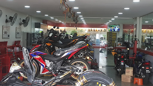 GT-MAX MOTORS SUBANG PERDANA