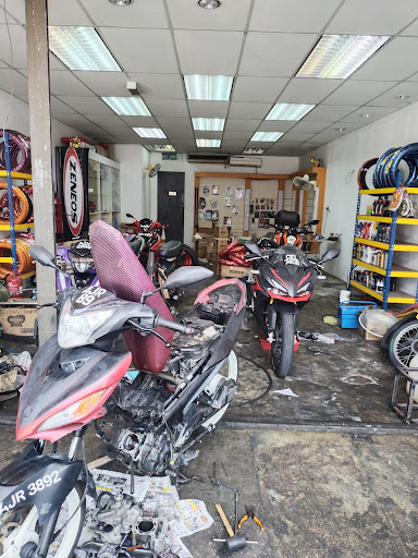 Kedai Motor Han