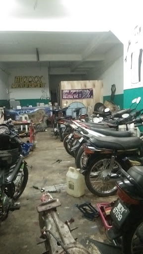 AKIXX MOTORSPORT SDN.BHD