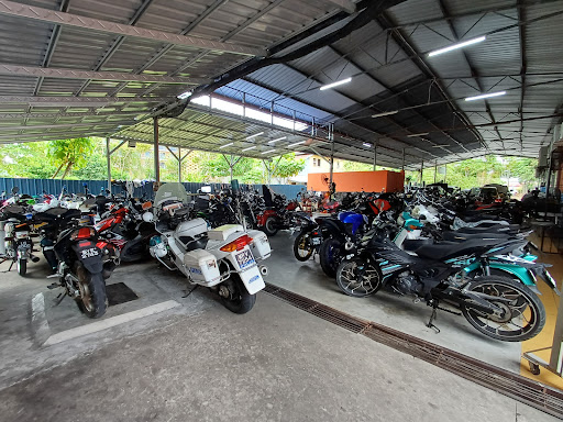 Mech Garage