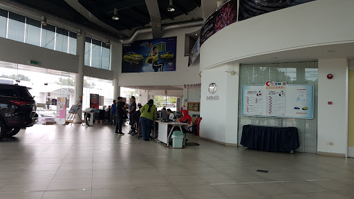 TOYOTA - Boulevard Motor (Labuan) Sdn Bhd