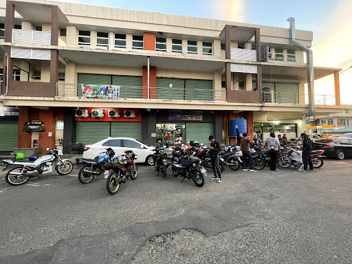 RKM AUTOPARTS (Pusat Servis Motor)