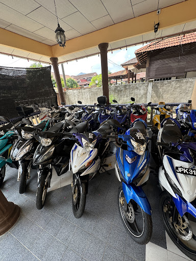 Arab garage motorsport