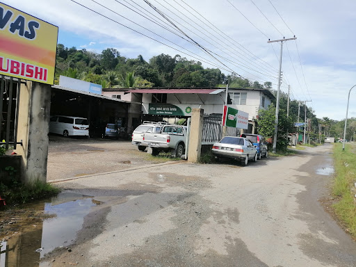 LEE MOTOR WORKSHOP LAWAS