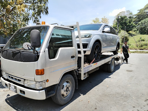 SCS BATTERIES & CAR SERVICE CENTRE