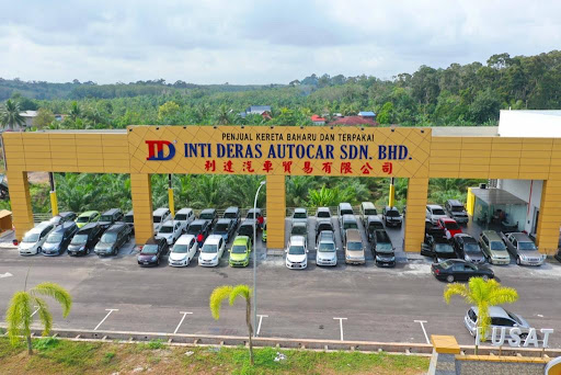 INTI DERAS AUTOCAR SEGAMAT