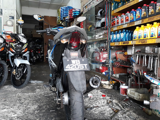 HLM Motor & Trading HLM Motor & Trading