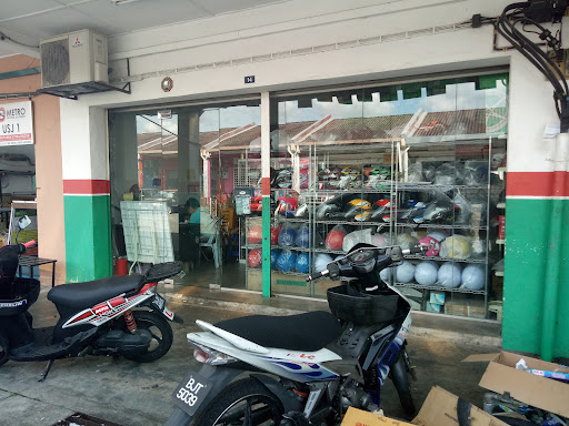 Castrol Bike Point - Yeak Maju Kedai Motor