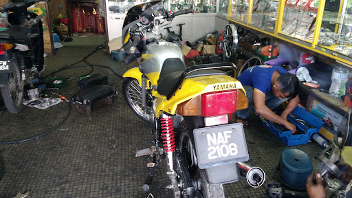 TH MOTORS SDN BHD