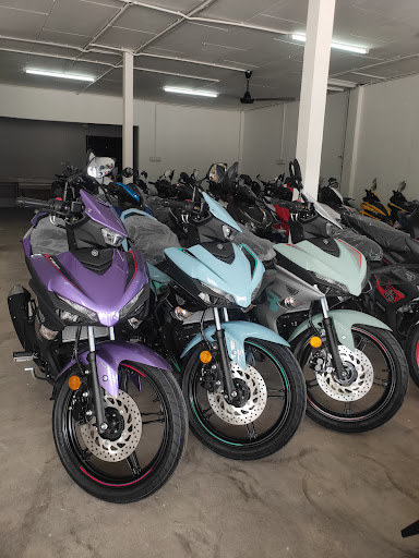 A PLUS MOTOR