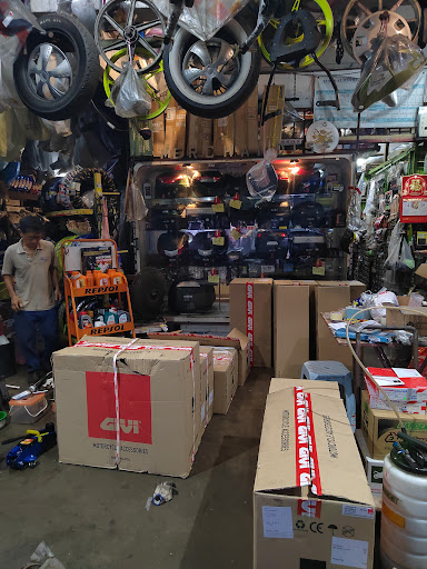 Kedai Motor Gong Kapas (Kuala Ibai Motor)