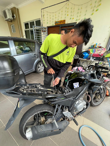 Bateriku Segamat (Jalan Genuang)