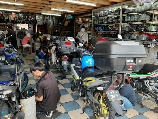 Castrol Bike Point - AMG Motor Enterprise