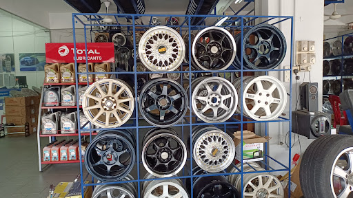 Seheng Tyre & Battery Service Centre